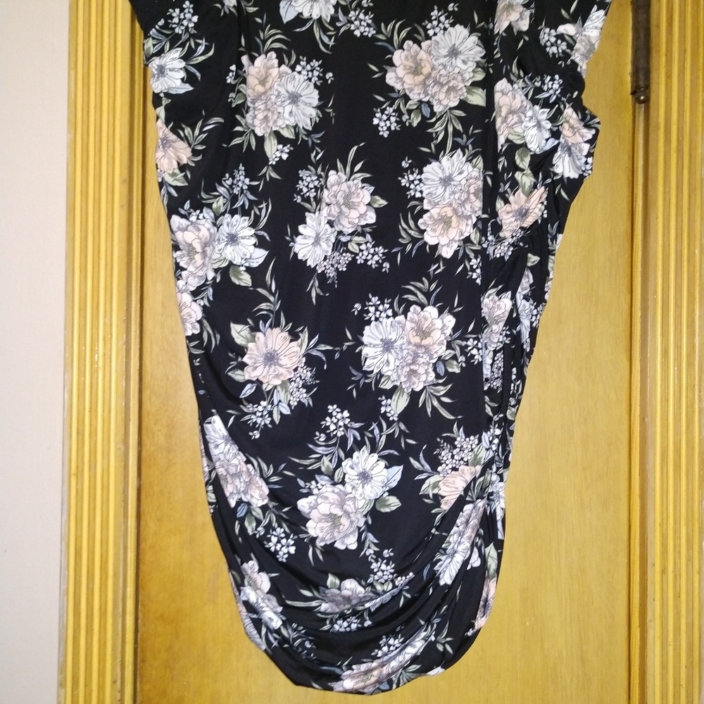 Skirt-LAST CHANCE MAKE AN OFFER - Picture 1 of 1